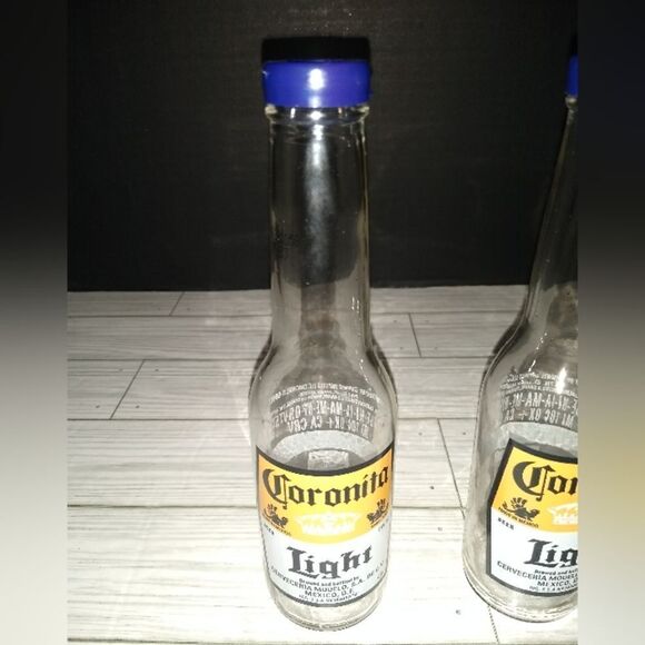 Corona Beer Salt & Pepper Shakers 1 Pair 7oz Coronita Light Bottles & Caps Decor - Picture 6 of 8